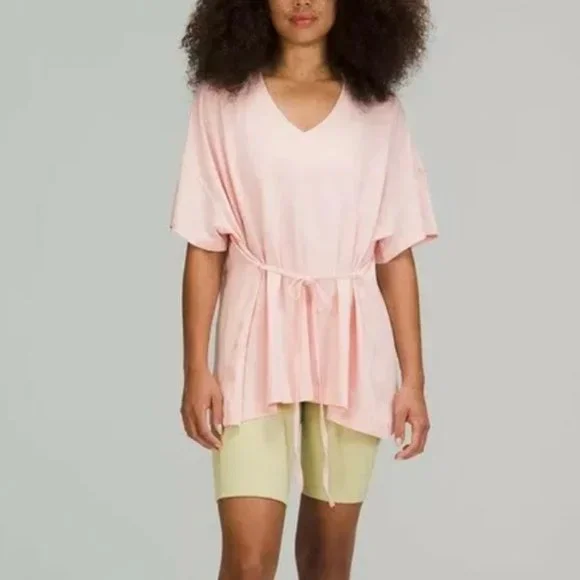 Lululemon V Neck T-Shirt Pink Mist Oversized XXXL - Picture 2 of 9